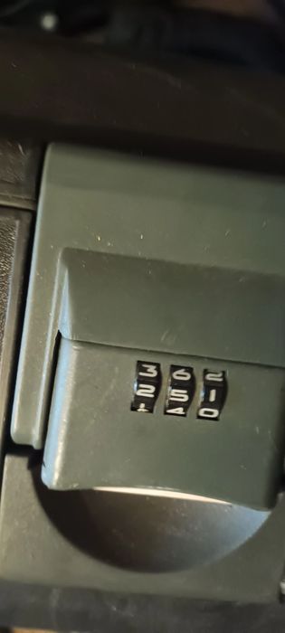 Куфари за багаж .