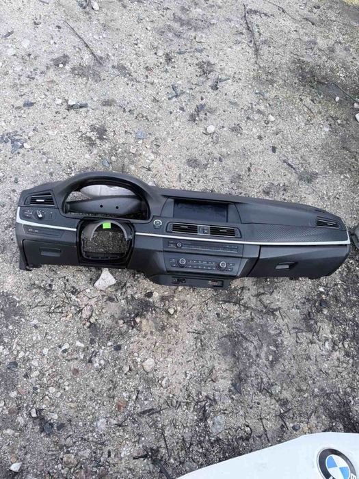 Табло с аербег Бмв Ф10(tablo s aerbeg Bmw F10)