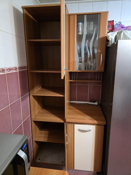 Mobila de bucătărie cu hota si chiuveta bonus