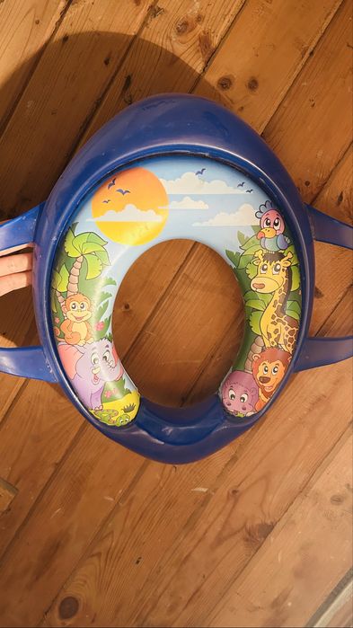 Детска седалка за тоалетна чиния