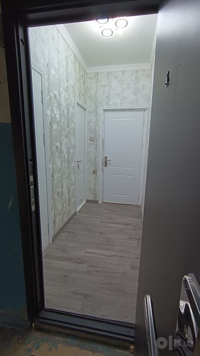Продается 2*комн на  Рисовой бозор