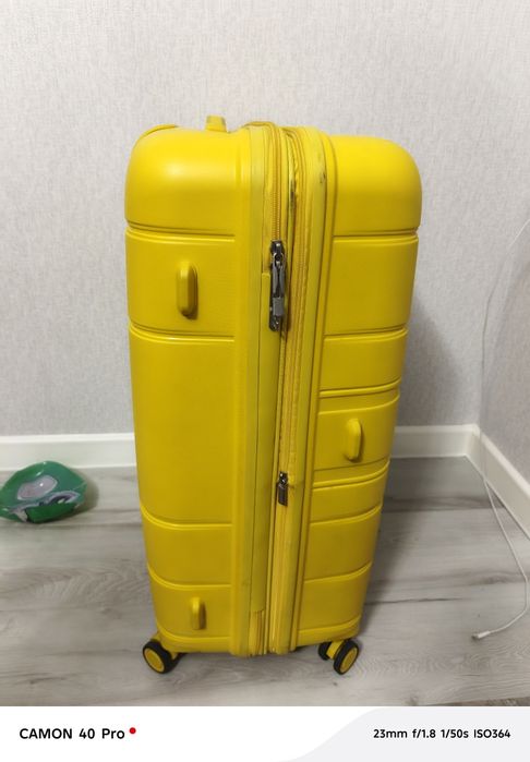 Чемодан сотаман pierre cardin