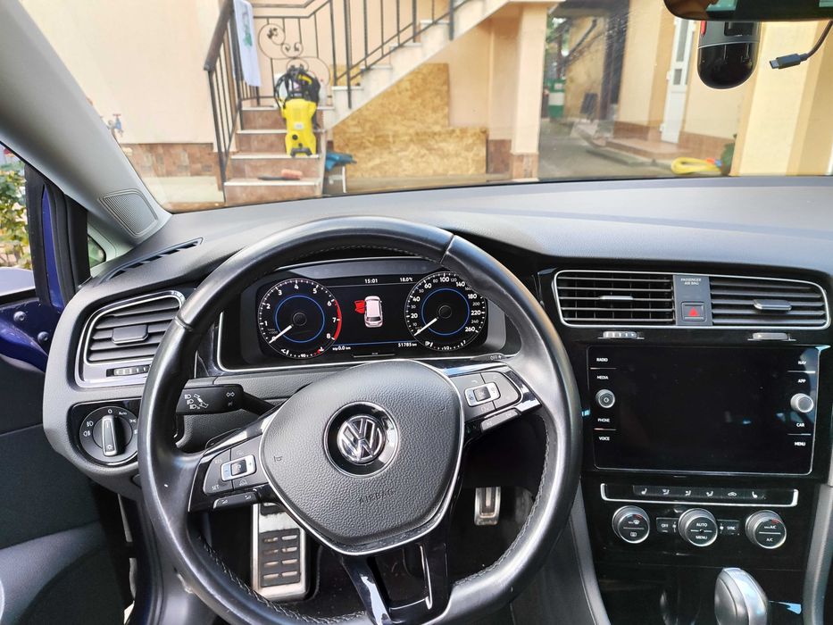 Vând VW Golf 7 1.5 TSI 150CP
