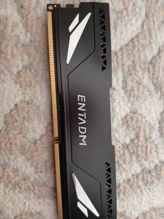 Продам оператортивную память 8гб