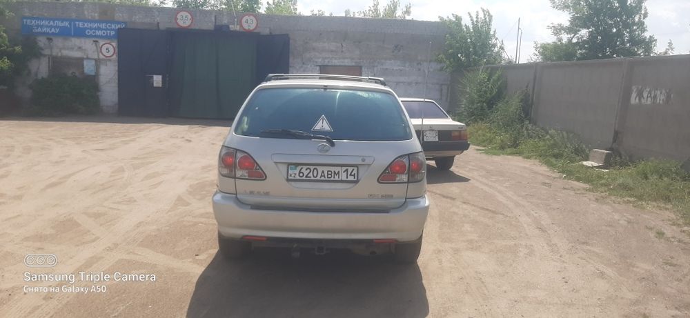 Продам Lexus rx 300