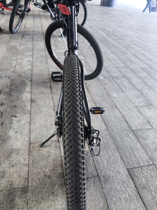 Продаю вел Leinak этого года