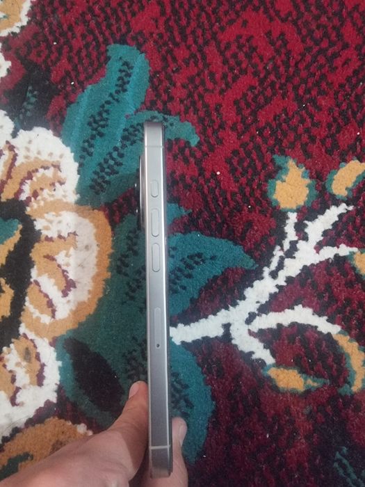 IPhone 16 pro sotiladi