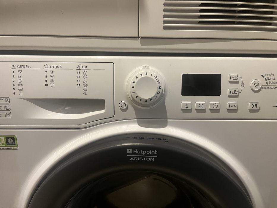 Пералня Хотпойнт Аристон