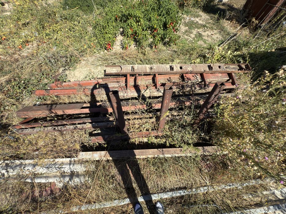 Советское железо, трубы и металл для стройки