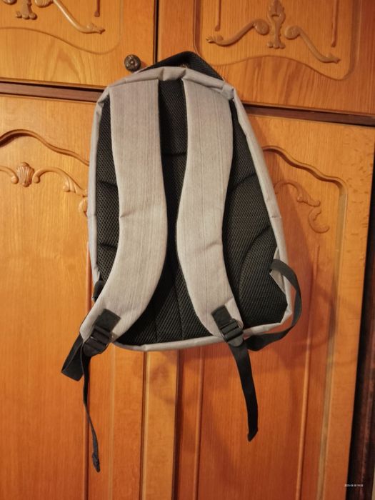 geanta laptop tip rucsac