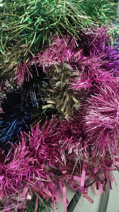 Гирлянда новогодние игрушки