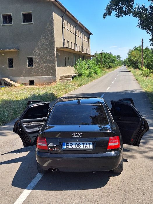 Vând Audi A4 B5 1.6