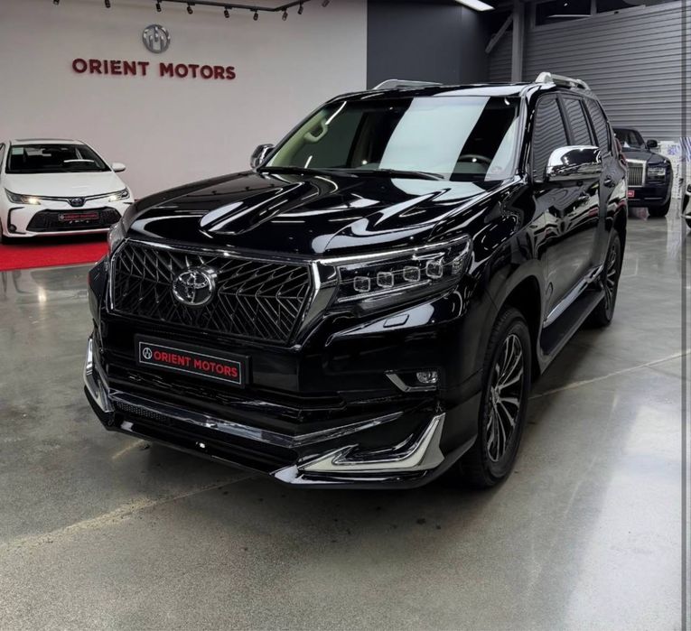 Toyota Land Cruiser 150 2021