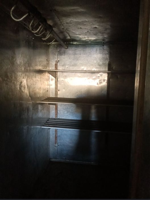 Холодильник промышленный