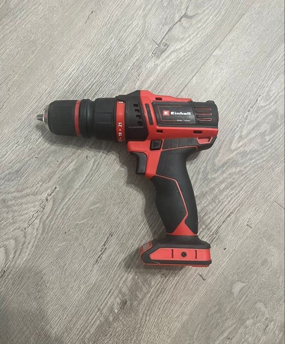 Set scule Einhell – 5 unelte, 2 funcționale, restul pt piese