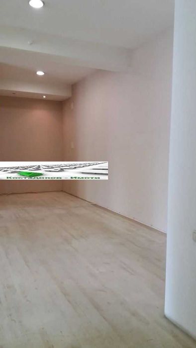 Дава се под наем Магазин в Пловдив, Мараша - 100 кв.м за 1396.38 € - Снимка #2