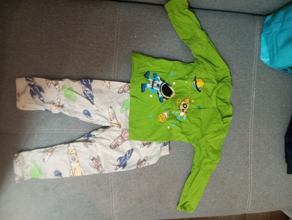 Вещи комбезы, платья, лонгсливы, штаны