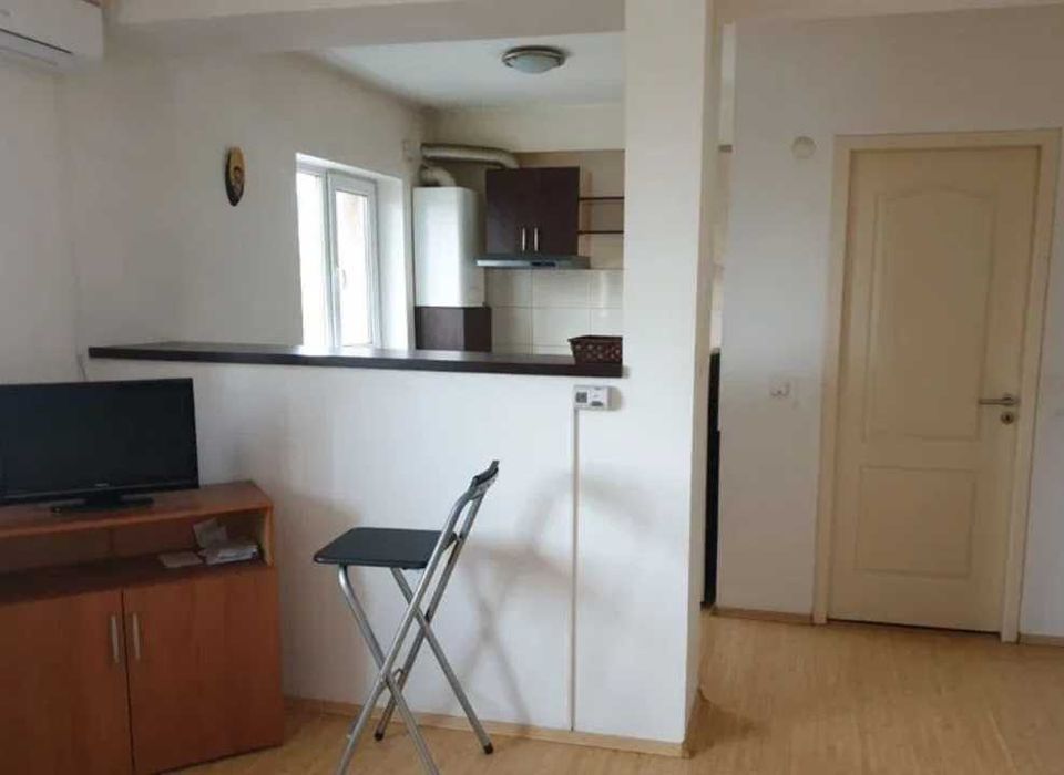 Дава се под наем Едностаен апартамент в Пловдив, Остромила - 26 кв.м за 147.9 € - Снимка #4