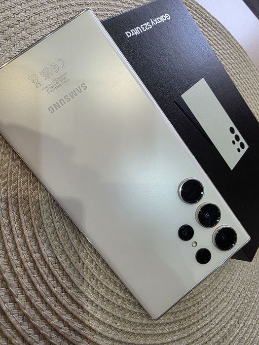 Samsung galaxy s 23 ultra, 256GB.Цвят cream.