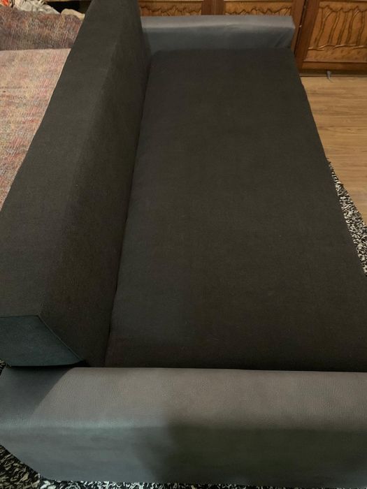 Canapea extensibilă 750 lei