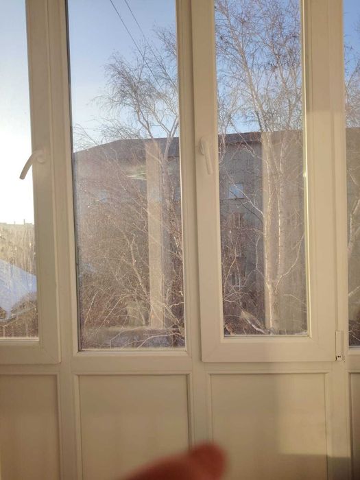 Продам 2-х квартиру 4/5 "кирпич" ул.Кайсенова д.32