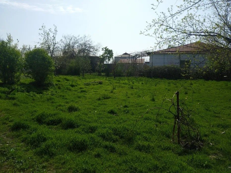 Срочно продается участок 12 соток Парк Янги Узбекистан