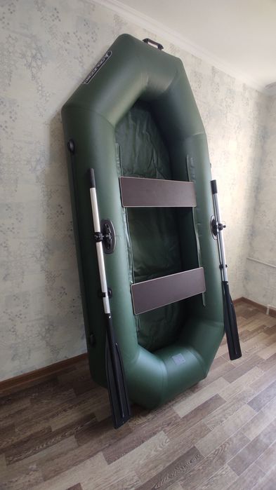 Продаю лодку Одиссей 260