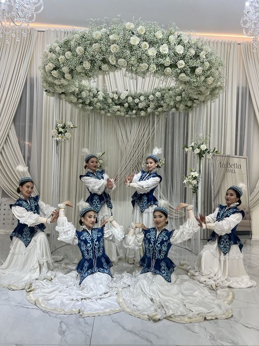 Танцевальные костюмы