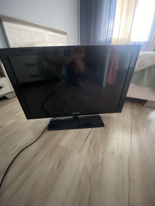 Продам телевизор Samsung
