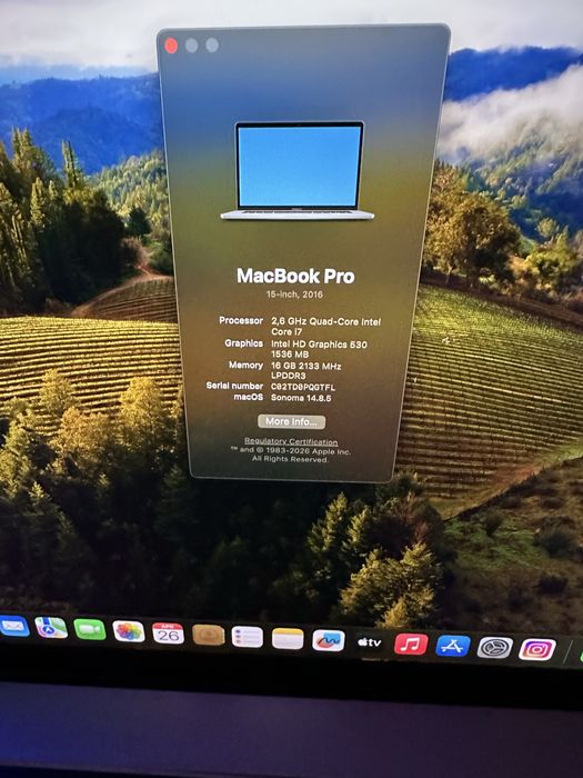 Macbook pro 2016 touch bar 15 inch