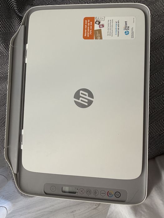 Imprimanta hp deskjet 2700e