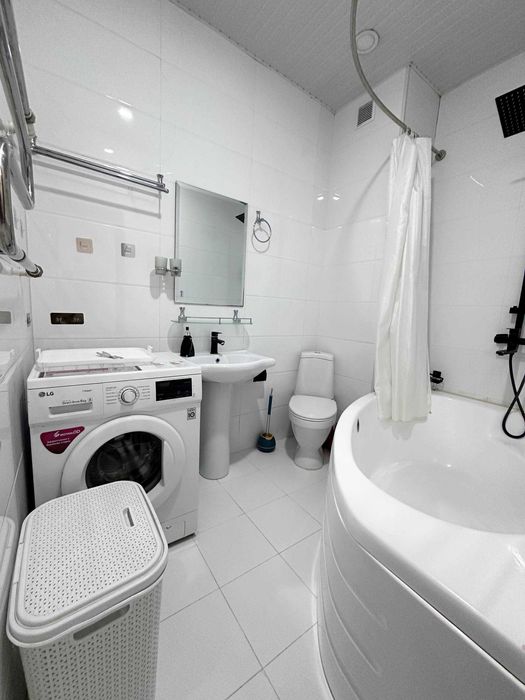 2-комн. 50м², Чиланзар-2, 2/4, ремонт, напротив парка`