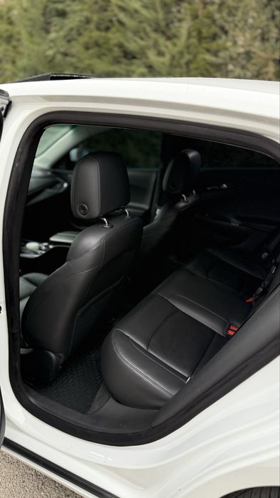 Malibu 2 2/4 sotiladi