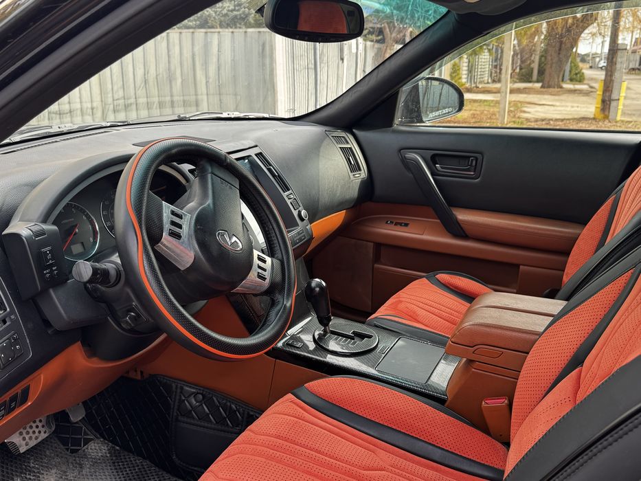 Продам infiniti fx 35