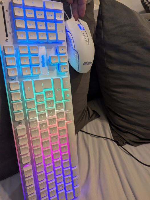 Okazie ‼️ Kit Wireless tastatura White RGB ‼️