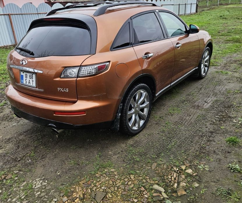 Vand infiniti fx 45