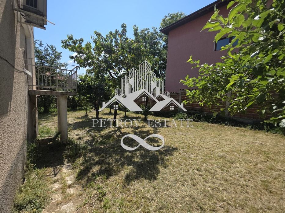 Продава се Къща в Велинград - 300 кв.м за 363 €/кв.м - Снимка #12