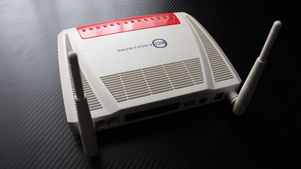 Продам роутер ECI B-FOCuS