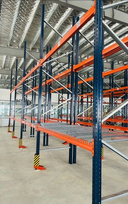 Rafturi metalice depozitare marfa