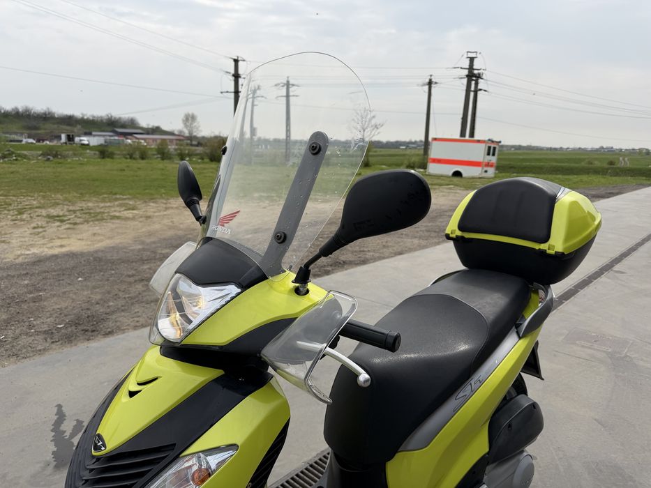 Honda sh 125 i 2010 Germania culoare deosebita