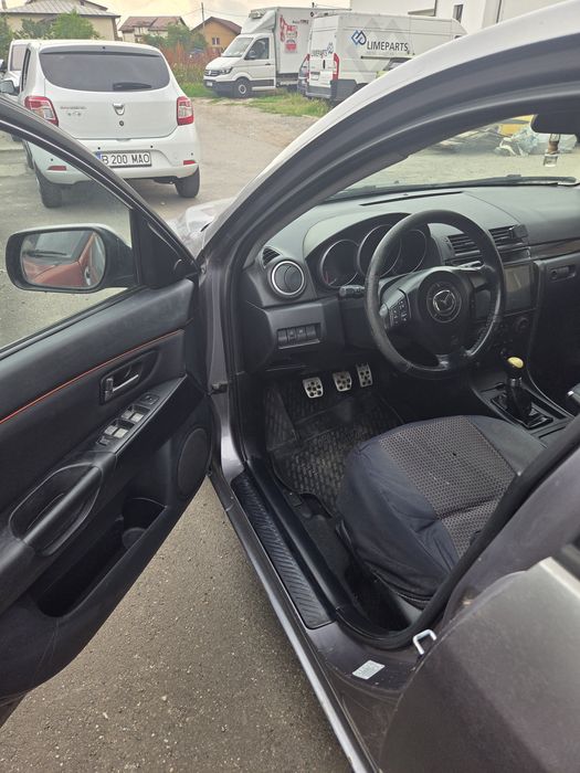 MAZDA 3 2006 — imagine 4