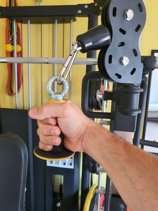 set manere ergonomice antrenament triceps, umeri, biceps, fitness, gym