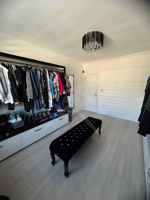 Продава се Многостаен апартамент в Пловдив, Остромила - 179 кв.м за 841 €/кв.м - Снимка #7