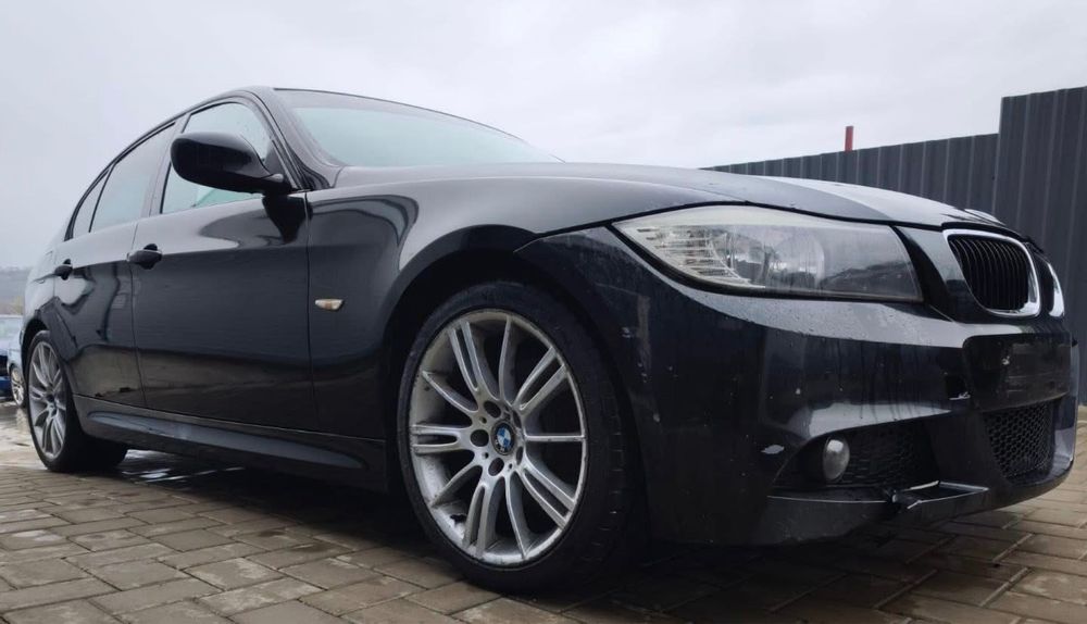 Dezmembrez BMW 320d LCI an 2011,Motor N47 2.0d 184 cp,Recaro incalzit