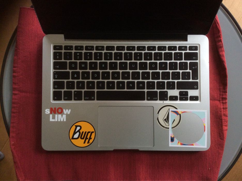 Продавам MacBook Pro (Retina, 13-inch, Early 2015)