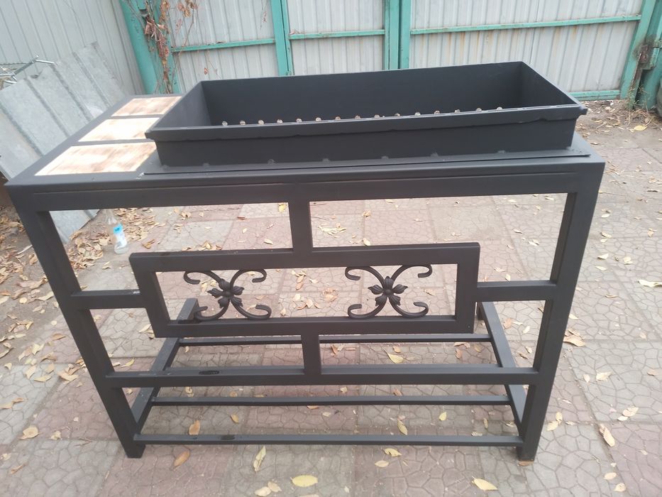 Мангал, барбекю стол