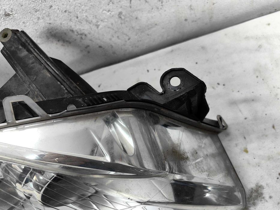 Оригинален фар Ляв Десен  Опел астра  Opel Astra H