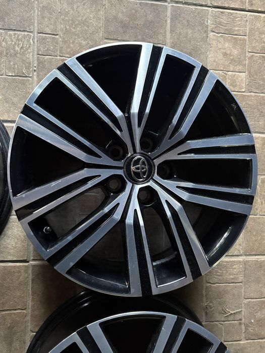 Оригинални джанти Toyota / Тойота 18" 5х114.3