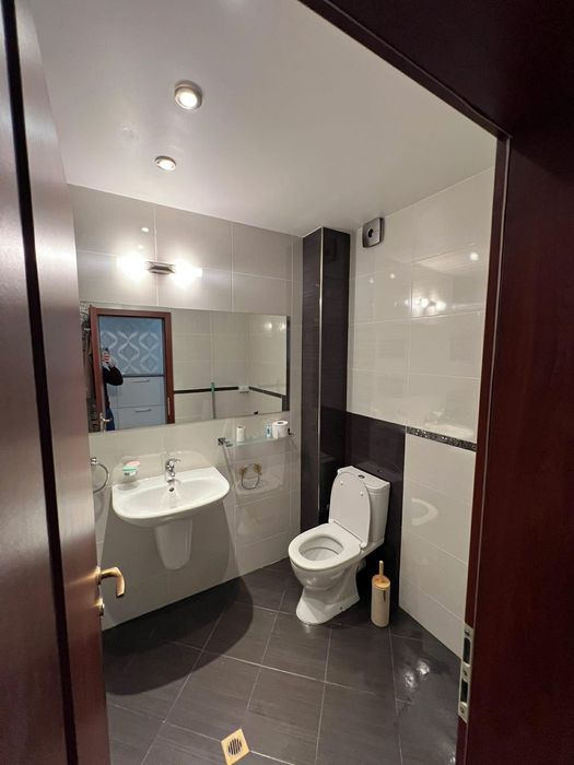 Дава се под наем Тристаен апартамент в София, Витоша - 90 кв.м за 796.62 € - Снимка #6