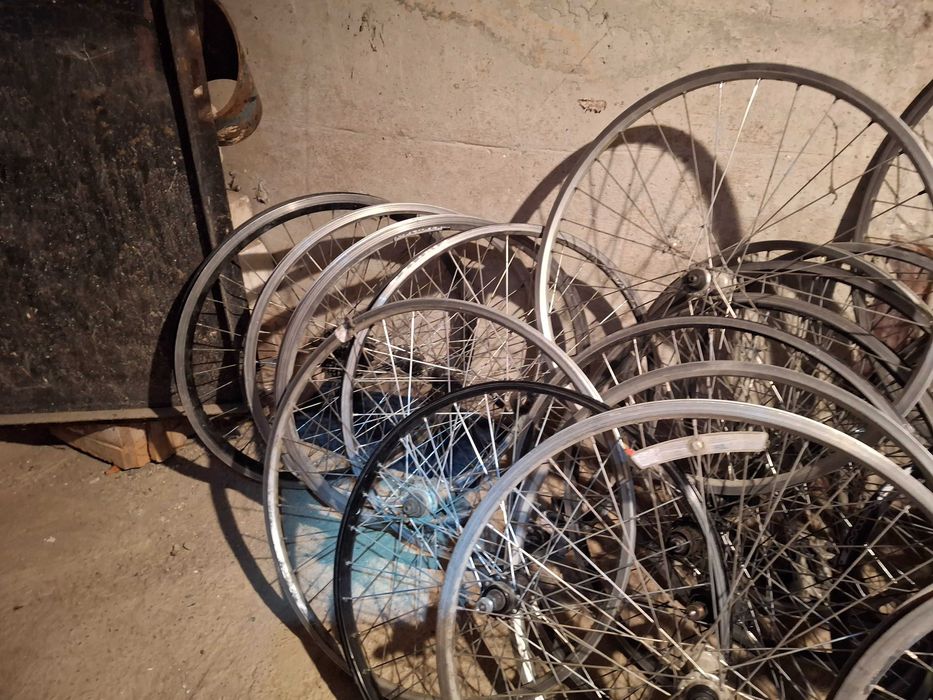 Roți de 20, 24 și 26